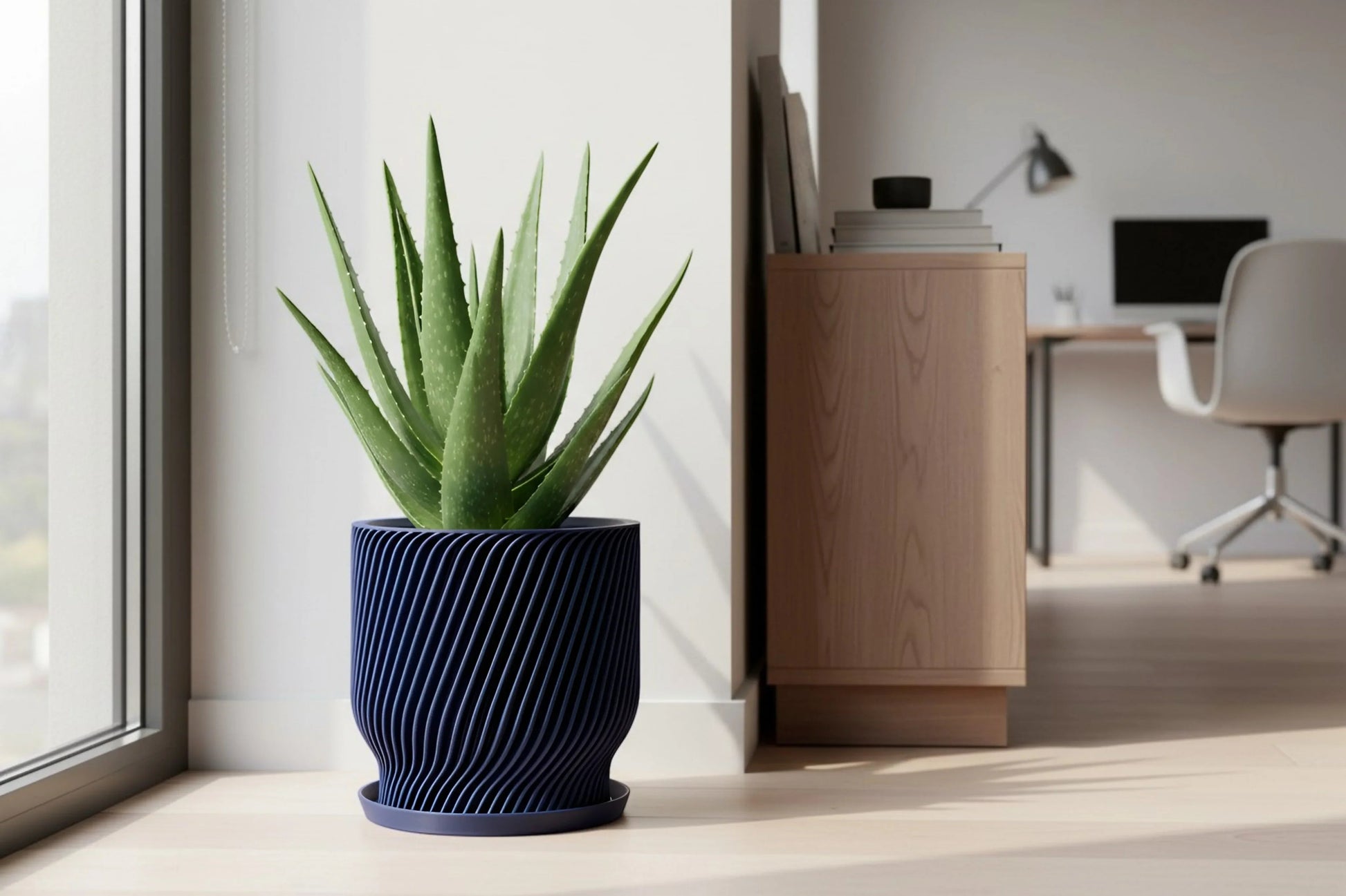 Flora Navy Blue Planter - lellume