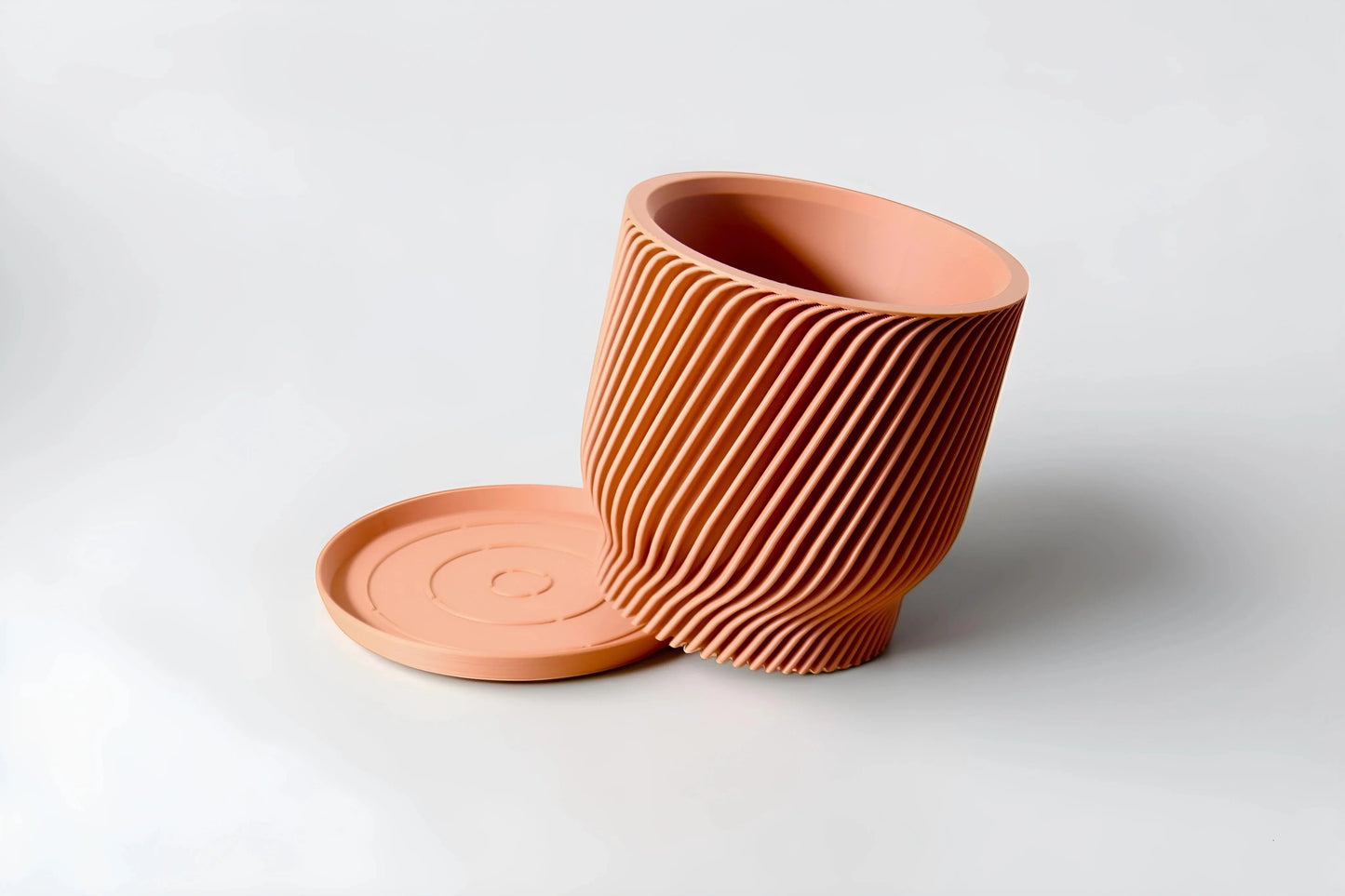 Flora Peach Planter - lellume