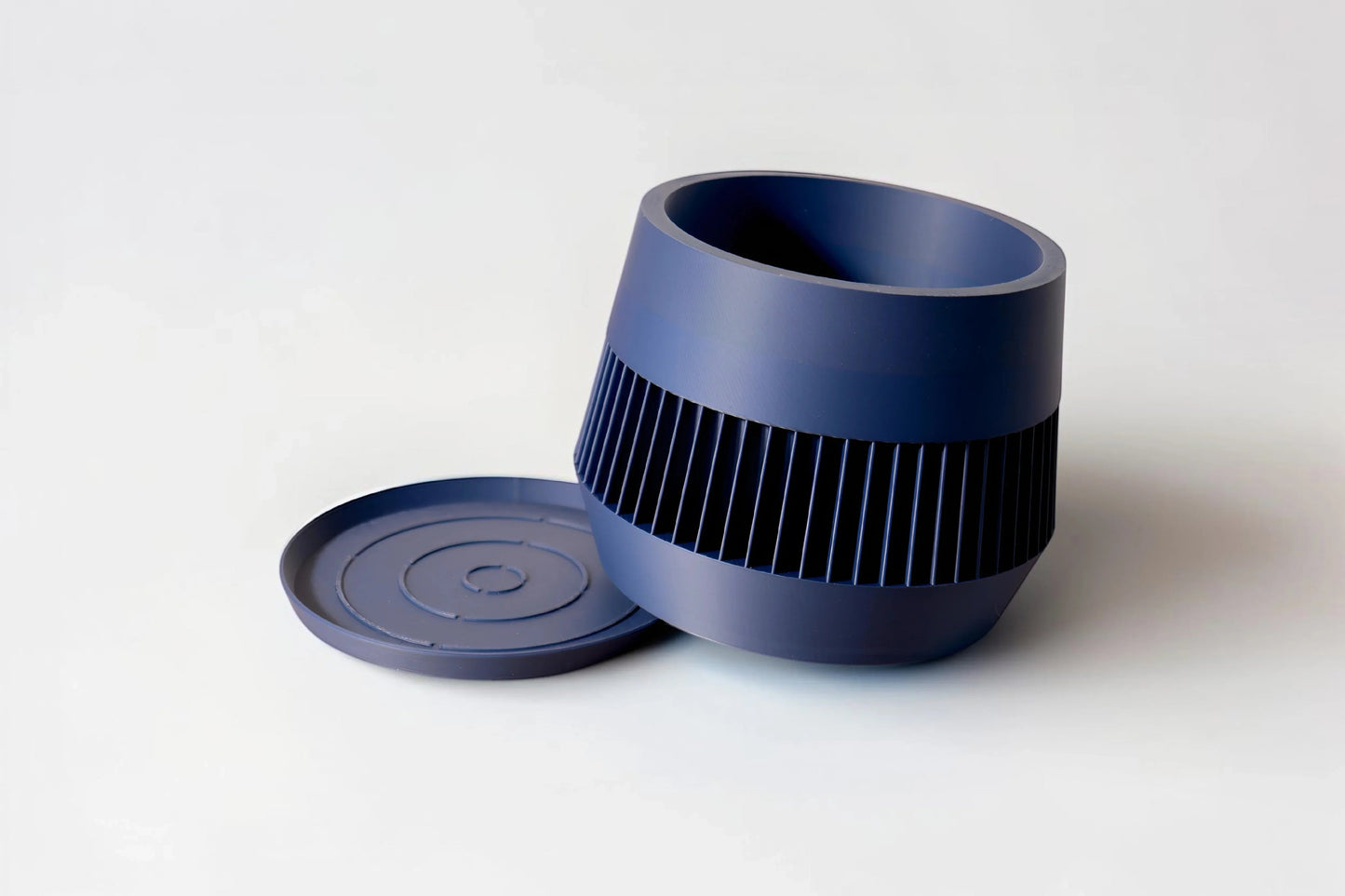 Verde Navy Blue Planter - lellume