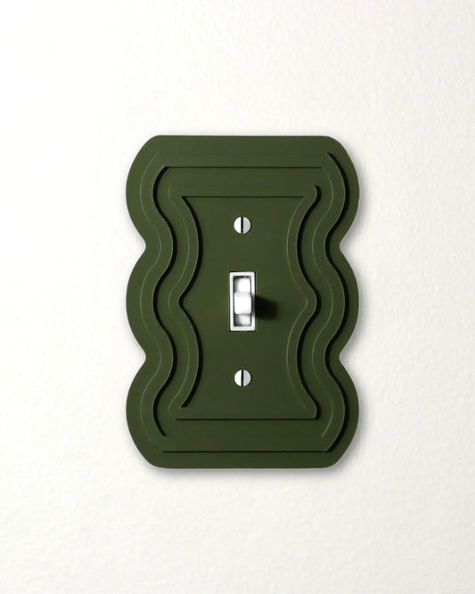 Wavy Line Switch Plate - lellume