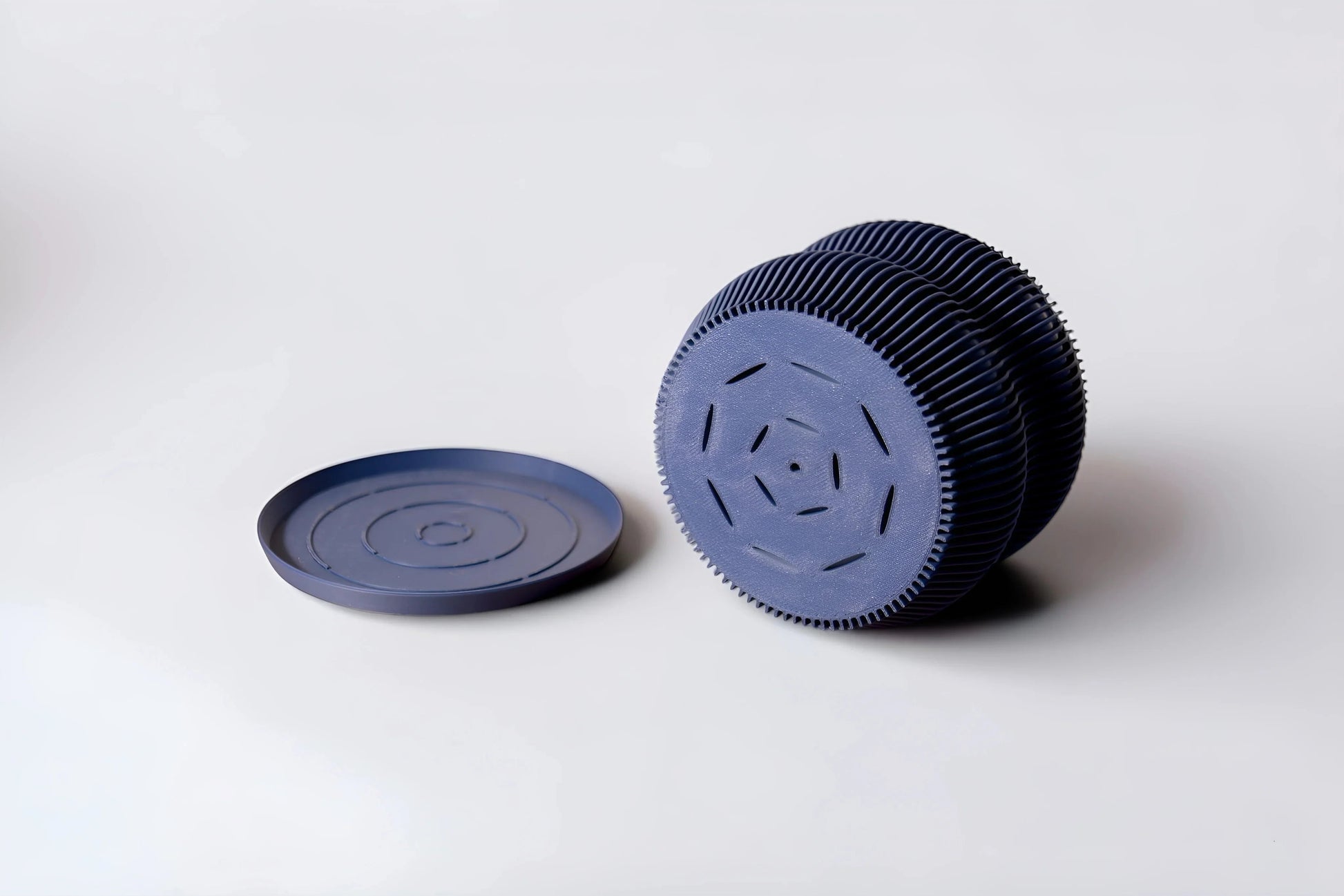 Bloom Navy Blue Planter - lellume